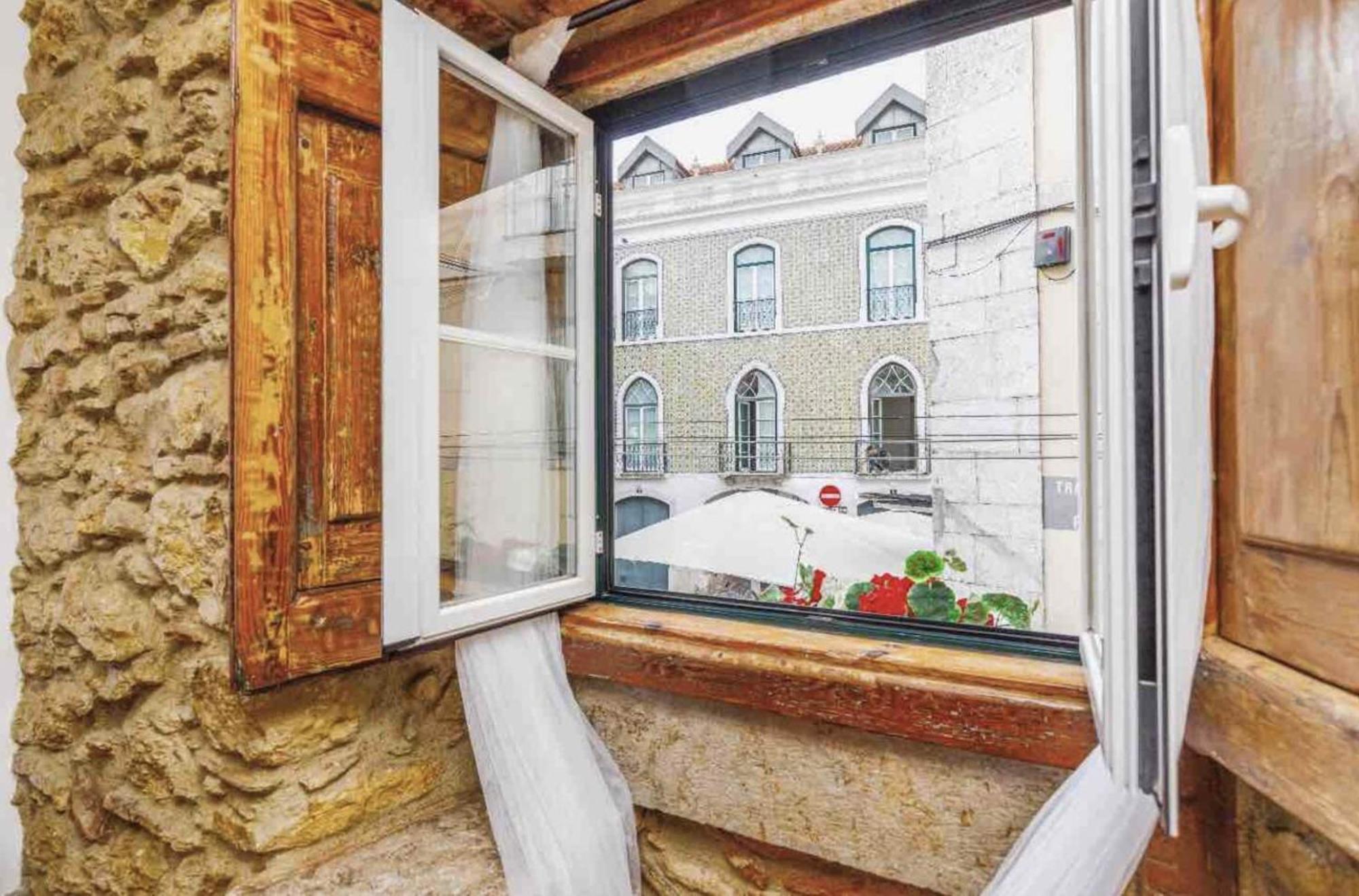 Sublime Apt Medieval Alfama Lisboa Exterior foto